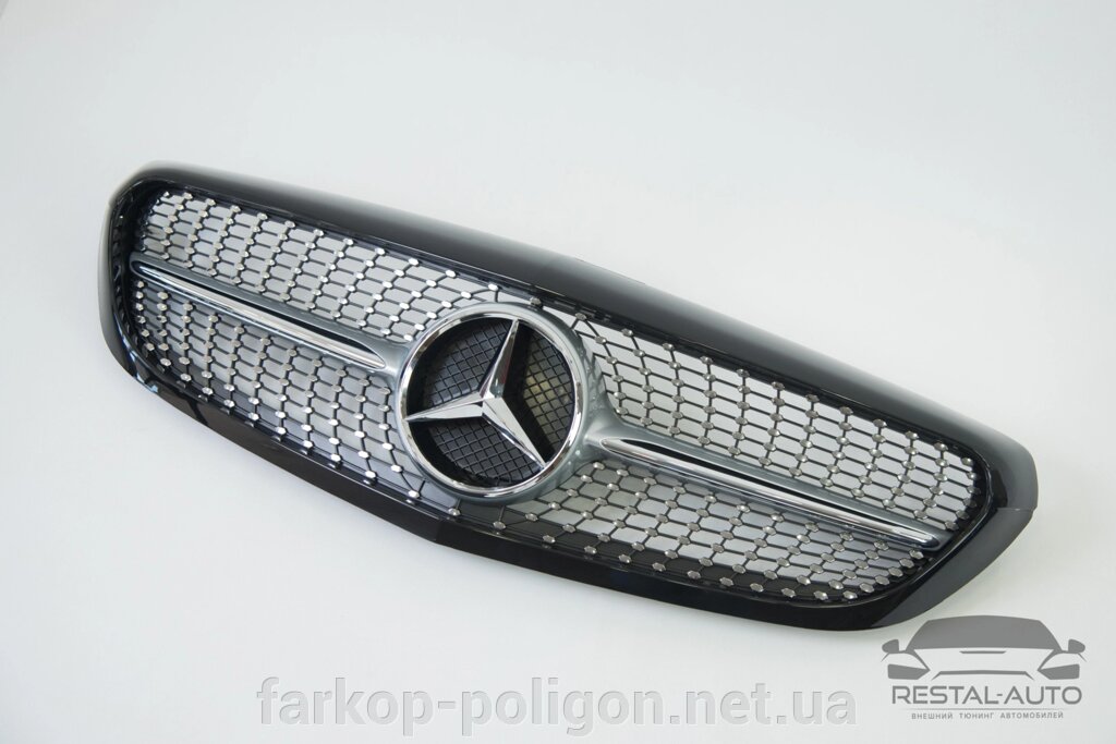 Решітка радіатора Mercedes C-Class W205 з 2014-2018 р. (Classic Diamond Silver) від компанії Інтернет-магазин тюнінгу «Safety auto group» - фото 1