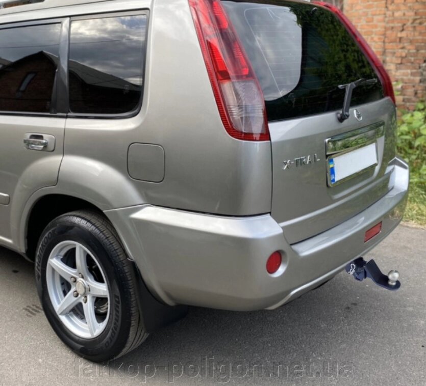 Швидкознімний фаркоп під квадратну вставку Nissan X-Trail T30 з 2001-2007 р. фірма Vastol, артикул NS-2A від компанії Інтернет-магазин тюнінгу «Safety auto group» - фото 1