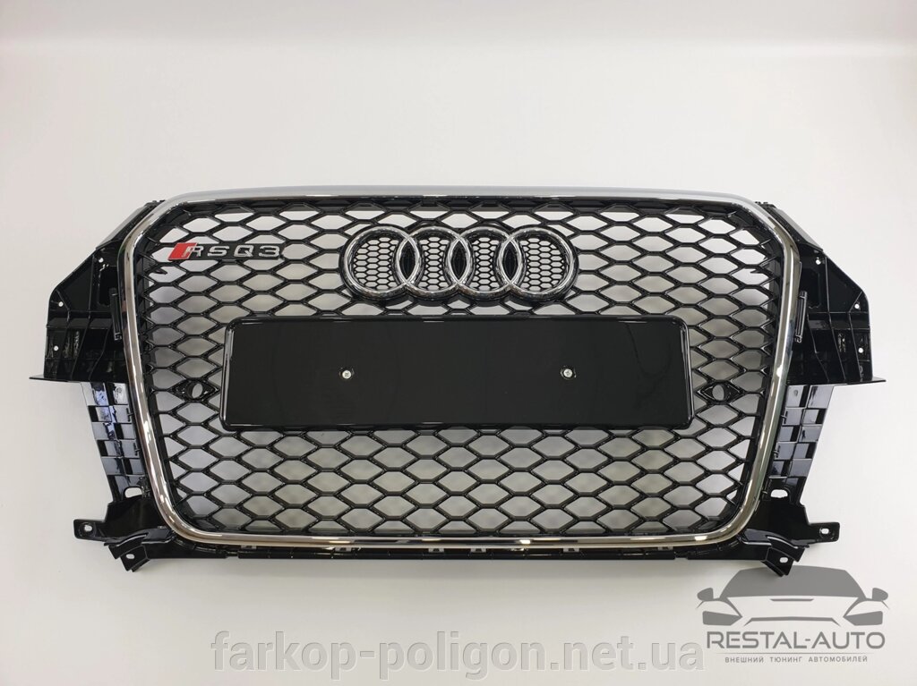 Тюнінг Грати радіатора Audi Q3 2011-2014 рік Чорна з хромом (в стилі RS) від компанії Інтернет-магазин тюнінгу «Safety auto group» - фото 1