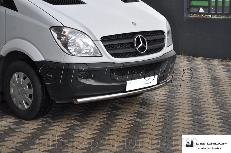 Захист переднього бампера (одинарна нержавіюча труба - одинарний вус) Mercedes-Benz Sprinter (06-14) від компанії Інтернет-магазин тюнінгу «Safety auto group» - фото 1