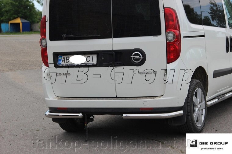 Захист заднього бампера (одинарна нержавіюча труба - одинарний вус) Opel Combo (2010+) від компанії Інтернет-магазин тюнінгу «Safety auto group» - фото 1