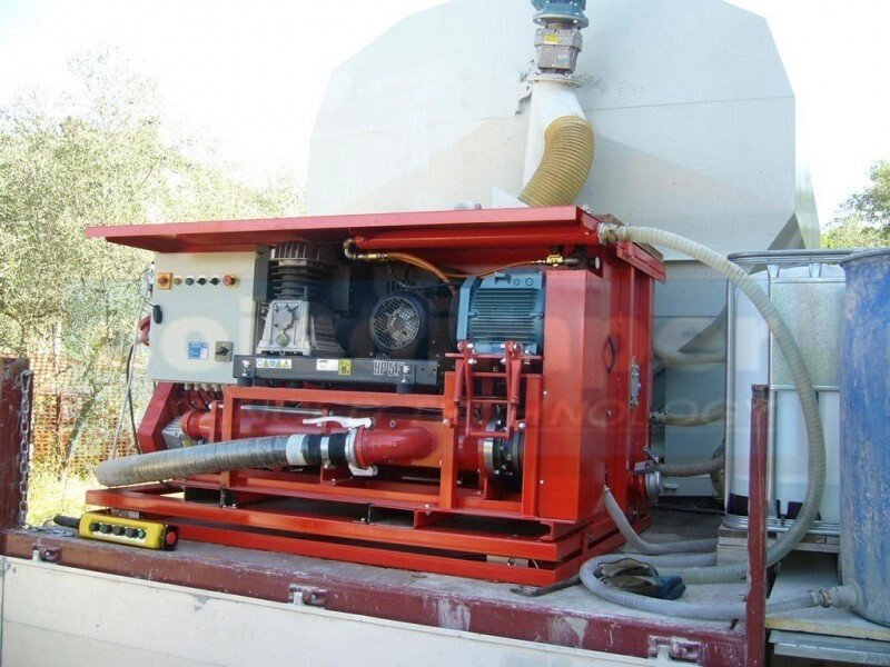 Комплексна установка з виробництва пінобетону і пінополістиролу (600 кг / м3) SUMAB. від компанії Будівельне обладнання - фото 1