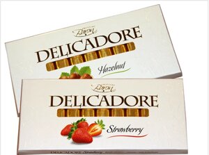 Шоколад молочний Delicadore з полуничною начинкою 200 г