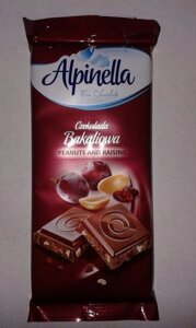 Шоколад молочний з арахісом та родзинками Alpinella Czekolada Peanuts and Raisins 90 гр Альпінеллі