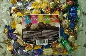 Шоколадні Цукерки Praline Assortite 1кг Італія