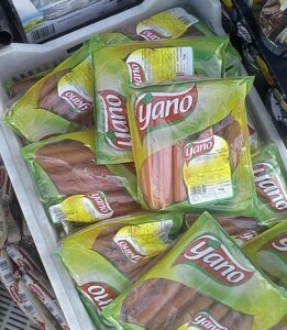 Сосиски курячі Yano 1кг в упаковці