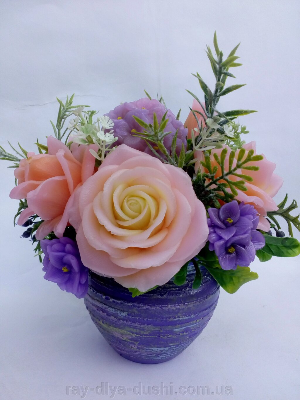 Букет квітів з мила "Троянди та гортензія" від компанії Рай для душі - фото 1