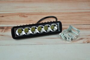 Світлодіодна LED фара 18Вт (світлодіоди 3w х6шт)