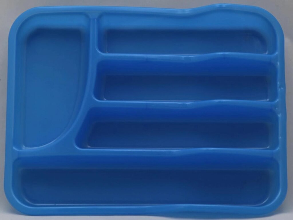 Пластиковий прямокутний лоток-вкладиш у шуфлядку для столового приладдя 34 см х 26 см (блакитний колір) від компанії ТОВ "Магія Пласт" - фото 1
