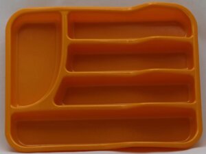 Пластиковий прямокутний лоток-вкладиш у шуфлядку для столового приладдя 34 см х 26 см (жовтогарячий колір)
