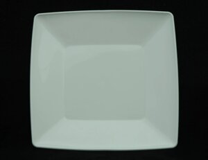 Пластмасова квадратна перекусна (салатна) тарілка 18 см х 18 см (білий колір)