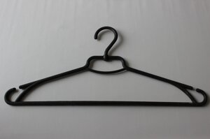 Пластмасові плічка з поперечиною й обертовим гачком 42 см із переробленого пластику (чорний колір)