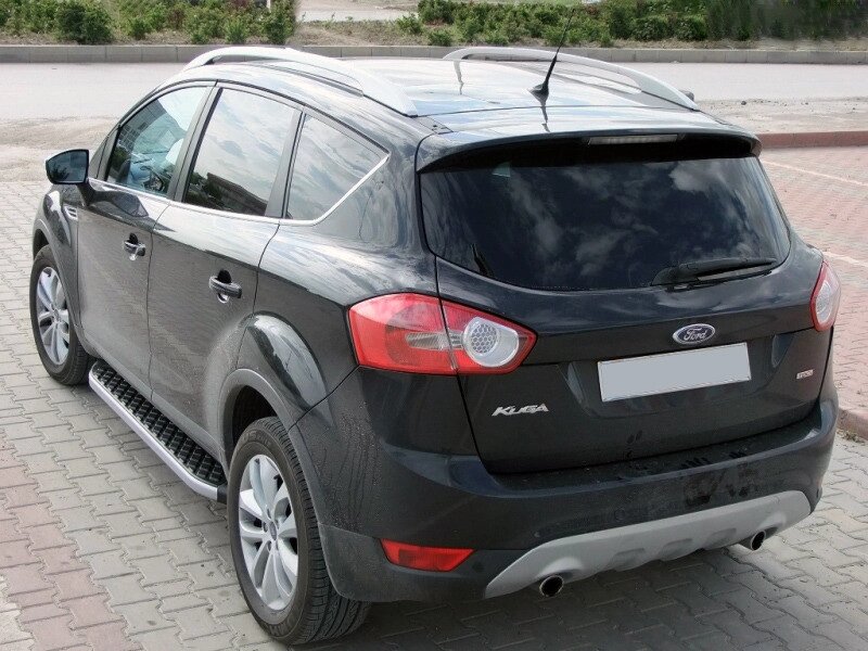 Бокові пороги BlackLine (2 шт, алюміній) для Ford Kuga 2008-2013 рр від компанії Digital Designs Ukraine - фото 1