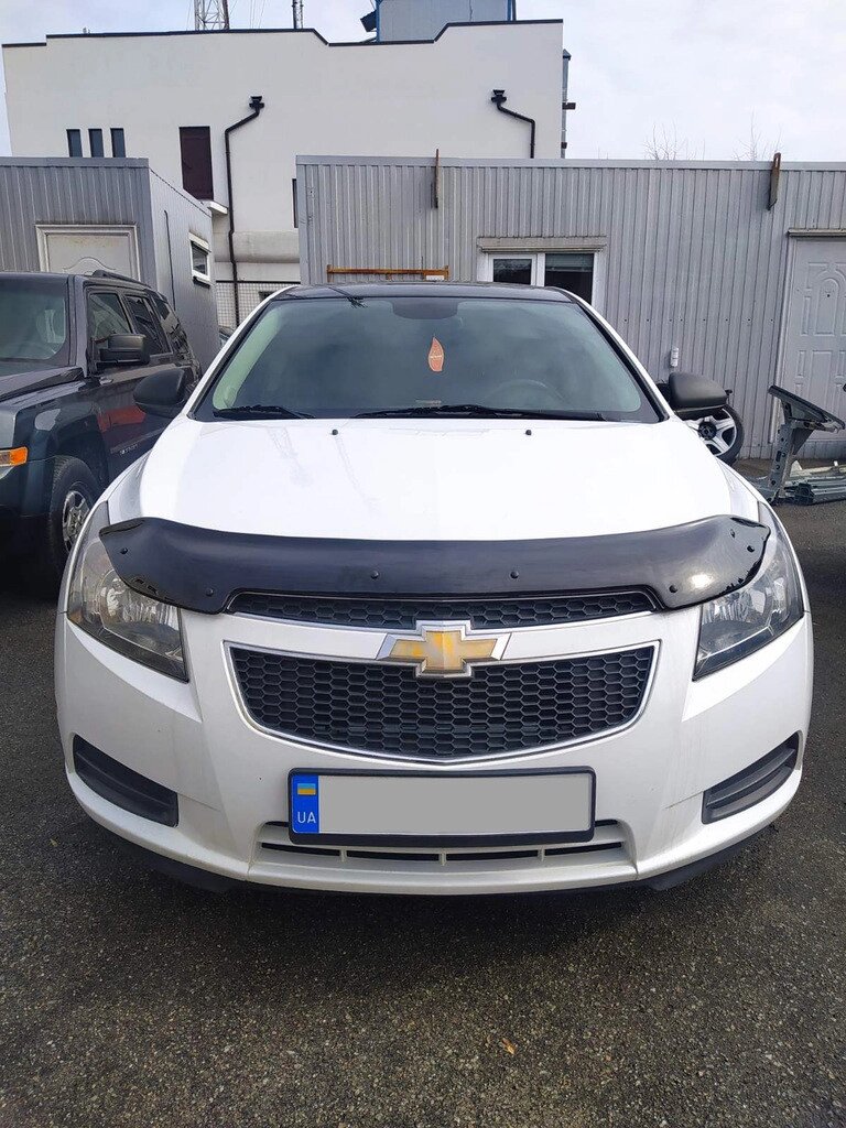 Дефлектор капоту (Eurocap) для Chevrolet Cruze 2009-2015 рр від компанії Digital Designs Ukraine - фото 1