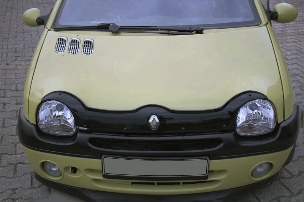 Дефлектор капоту (EuroCap) для Renault Twingo 2007-2014 рр від компанії Digital Designs Ukraine - фото 1