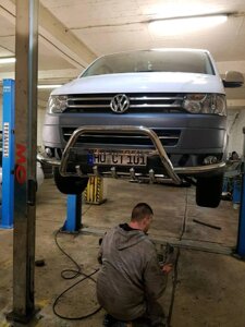 Кенгурятник WT004ST (нерж) для Volkswagen T5 2010-2015 рр