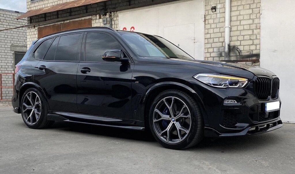 Комплект обвісів Paradigm Black Knight (2018-2022) для BMW X5 G05 () від компанії Digital Designs Ukraine - фото 1