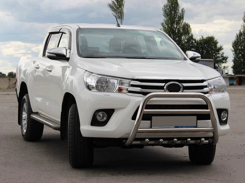 Передній захист WT010 (нерж) для Toyota Hilux 2015-2024 рр від компанії Digital Designs Ukraine - фото 1