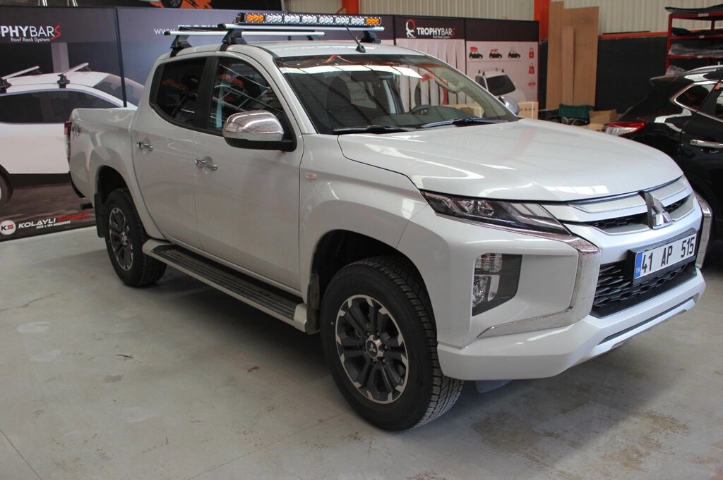 Перемички на гладку дах (2 шт, Asaf V4) для Mitsubishi L200 2015-2024 рр від компанії Digital Designs Ukraine - фото 1