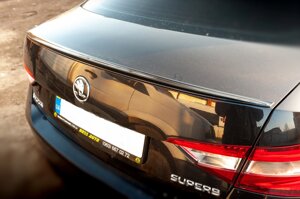 Спойлер LIP (Sunplex, чорний) для Skoda Superb 2016-2024 рр