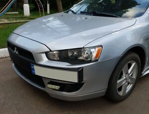 Підставка під номер (пластик) Чорний мат для Mitsubishi Lancer X 2008- рр