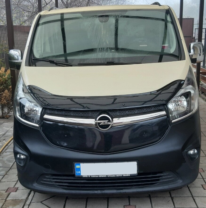 Зимова накладка на решітку Глянцева для Opel Vivaro 2015-2019 рр від компанії Digital Designs Ukraine - фото 1