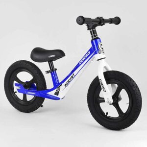 Велобіг дитячий із надувними колесами, магнієвою рамою та магнієвими дисками + підніжка Corso White/Blue (99983)