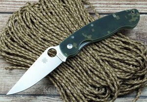 Ніж Spyderco Military camo