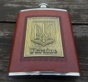 Фляга Stainless Ukraine 18 oz коричневий кожзам