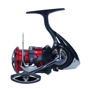 Котушка Daiwa 23 Ninja LT 2000 5.3:1 4+1