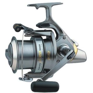 Карпова котушка Daiwa EMBLEM PRO 5000