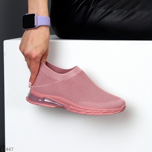 М'які легкі еластичні текстильні жіночі кросівки, колір рожева пудра
