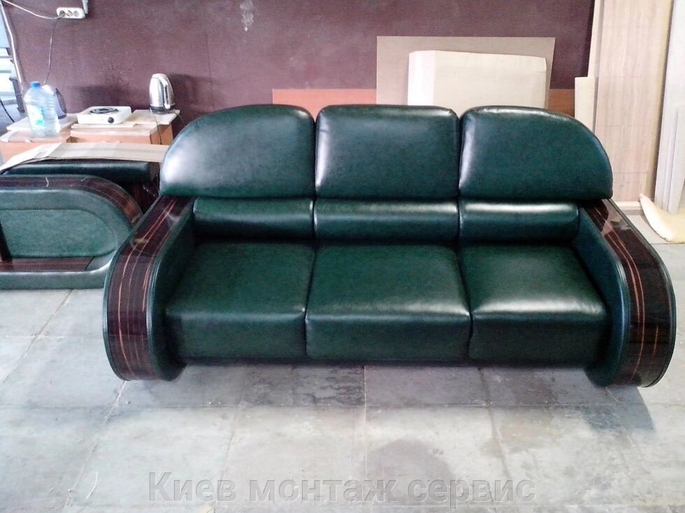 Перетянуть мягкую мебель Бровары, подлокотники, подушки від компанії Київ монтаж сервіс - фото 1