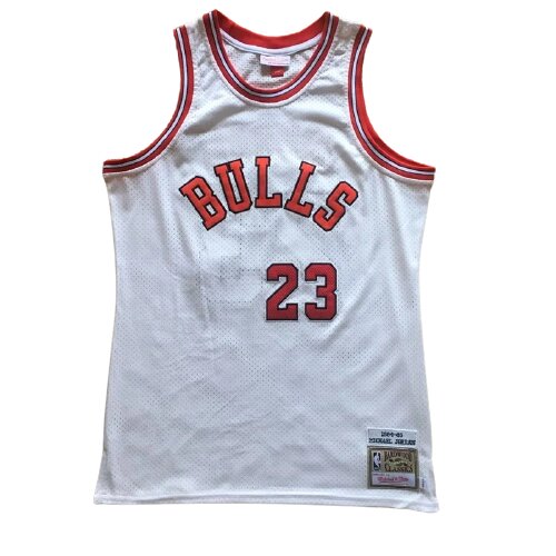 Баскетбольна джерсі New Collection Hardwood Classics Chicago Bulls Michael Jordan №23 біла від компанії Basket Family - фото 1