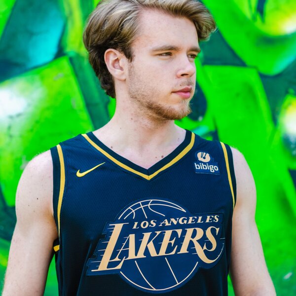 NIKE Los Angeles Lakers#23レブロン．ジェームズ レブロンジェームスがナイキ レブロン23の新色をデビュー🔥