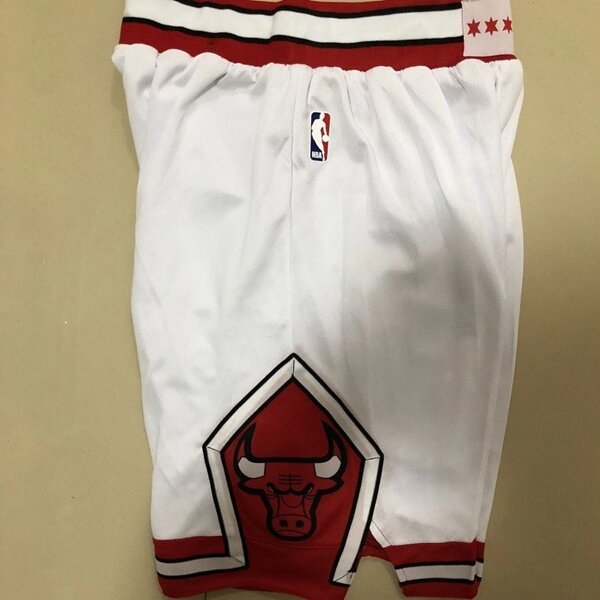 Баскетбольная форма Nike Chicago Bulls №23 Michael Jordan белая