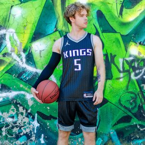 Баскетбольна форма Jordan NBA Sacramento Kings №5 DeAaron Fox Black