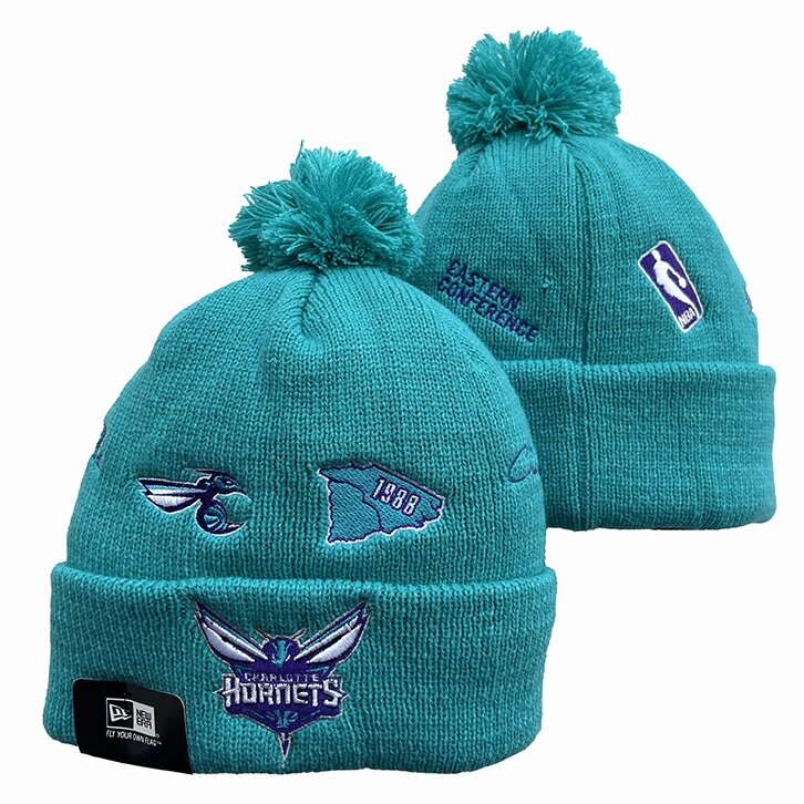 В'язані зимові шапки з логотипами NBA Charlotte Hornets від компанії Basket Family - фото 1