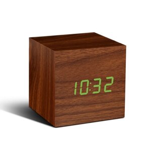 Смарт-будильник WOODEN CUBE дерево горіх 7*7*7см Гранд Презент GPGK08G8