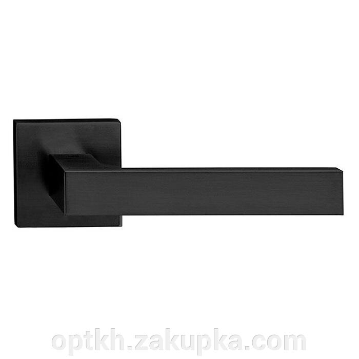 Дверна ручка на розетці Tupai Square Q 2275 5SQ 52097 чорний від компанії СПД Лініченка С Н - фото 1