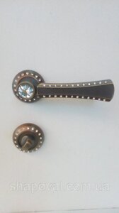 Комплект ручок зі стразами на розетці (п'ятаку) DIAMOND з поворотником серія престиж. в Харківській області від компанії СПД Линиченко С Н