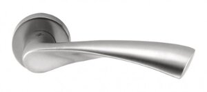 Дизайн Colombo Flesa CB51 Дверна ручка Matte Chrome 50 -мм розетта (30661) в Харківській області от компании СПД Линиченко С Н