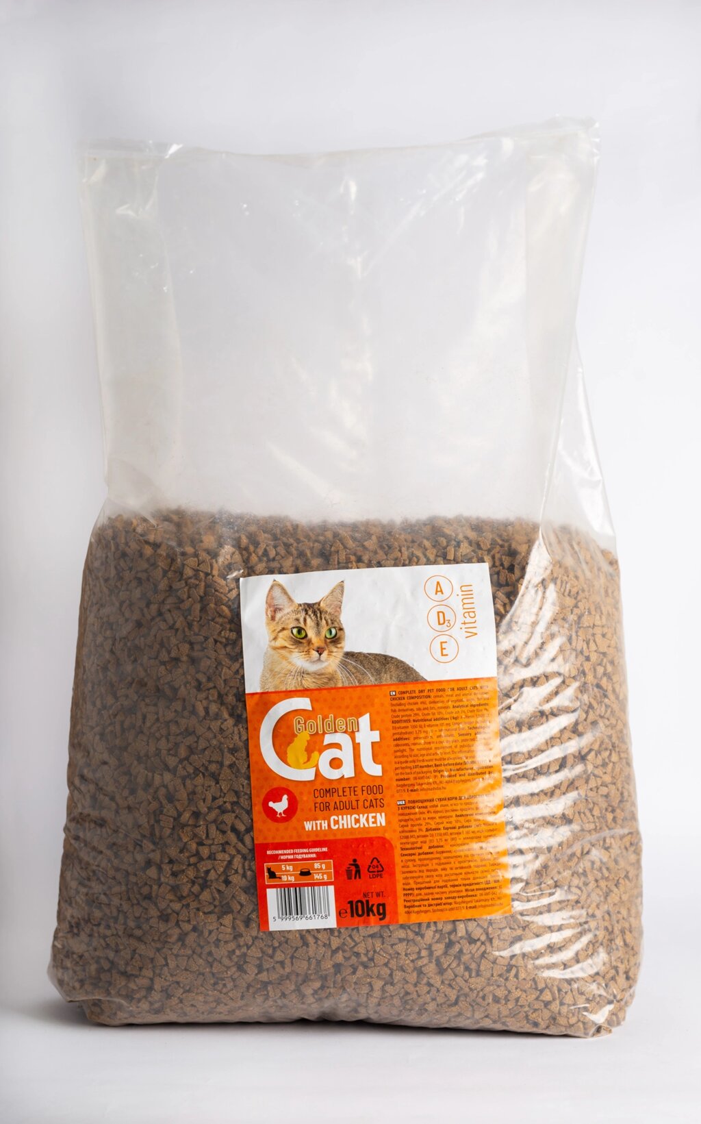 Сухий корм для котів Golden Cat з куркою 10 кг від компанії Grand Eco Trade - фото 1