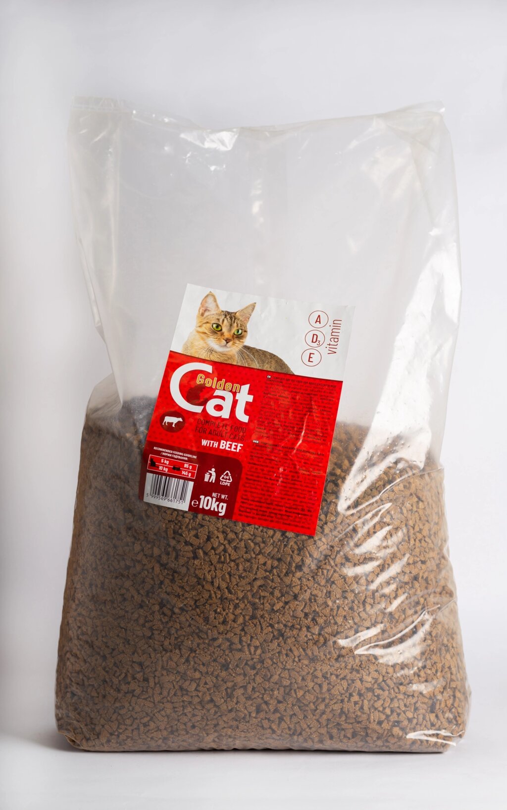 Сухий корм для котів Golden Cat з яловичиною 10 кг від компанії Grand Eco Trade - фото 1