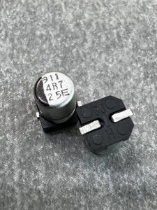 Конденсатор електролітичний 4.7uf 25V,105C,4x5)