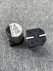 Конденсатор електролітичний 100uf 25V,105C, (6x7)