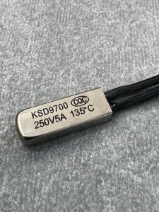 Термостат KSD9700-135 (нормозамкнутий)