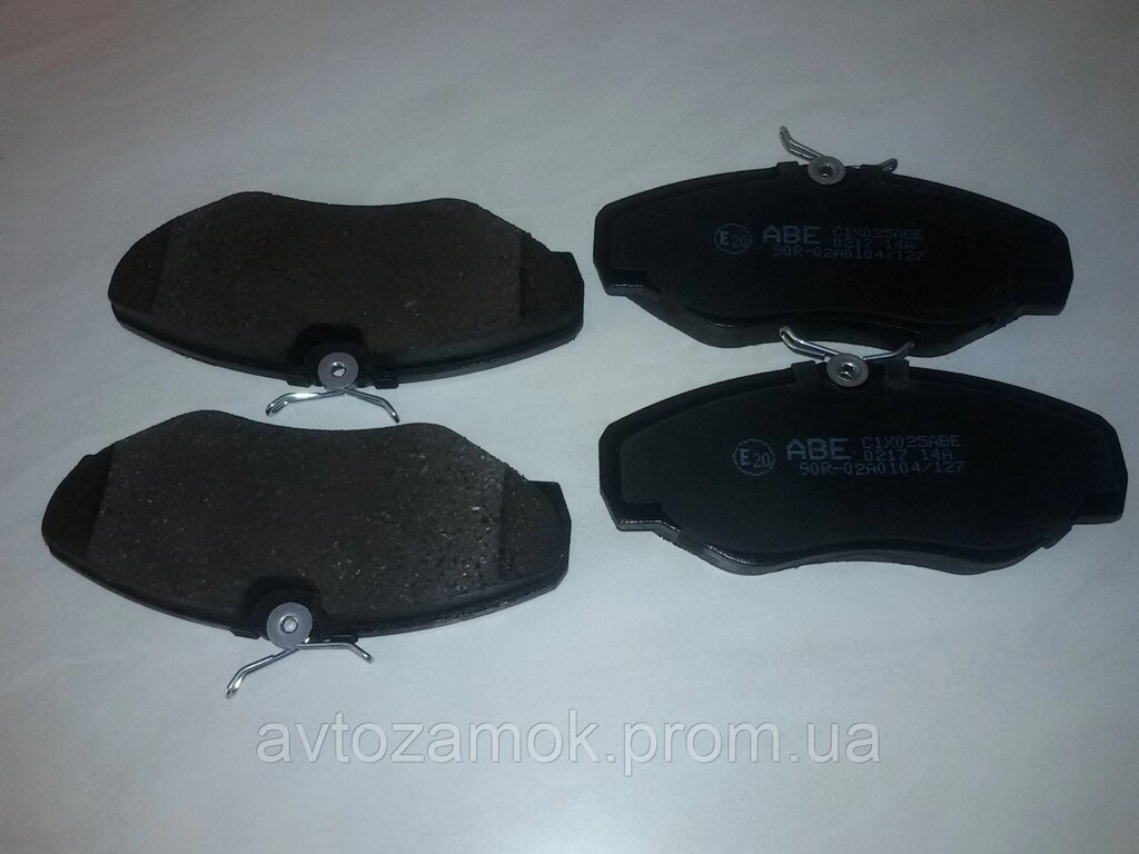 Гальмівні колодки дискові передні Opel Vivaro, комплект від компанії автозамок - фото 1