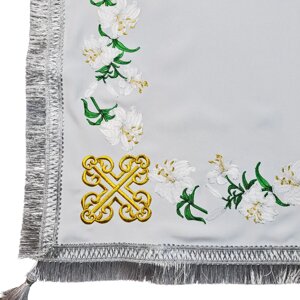 Скатертина з вишивкою на габардині № 6390, біла