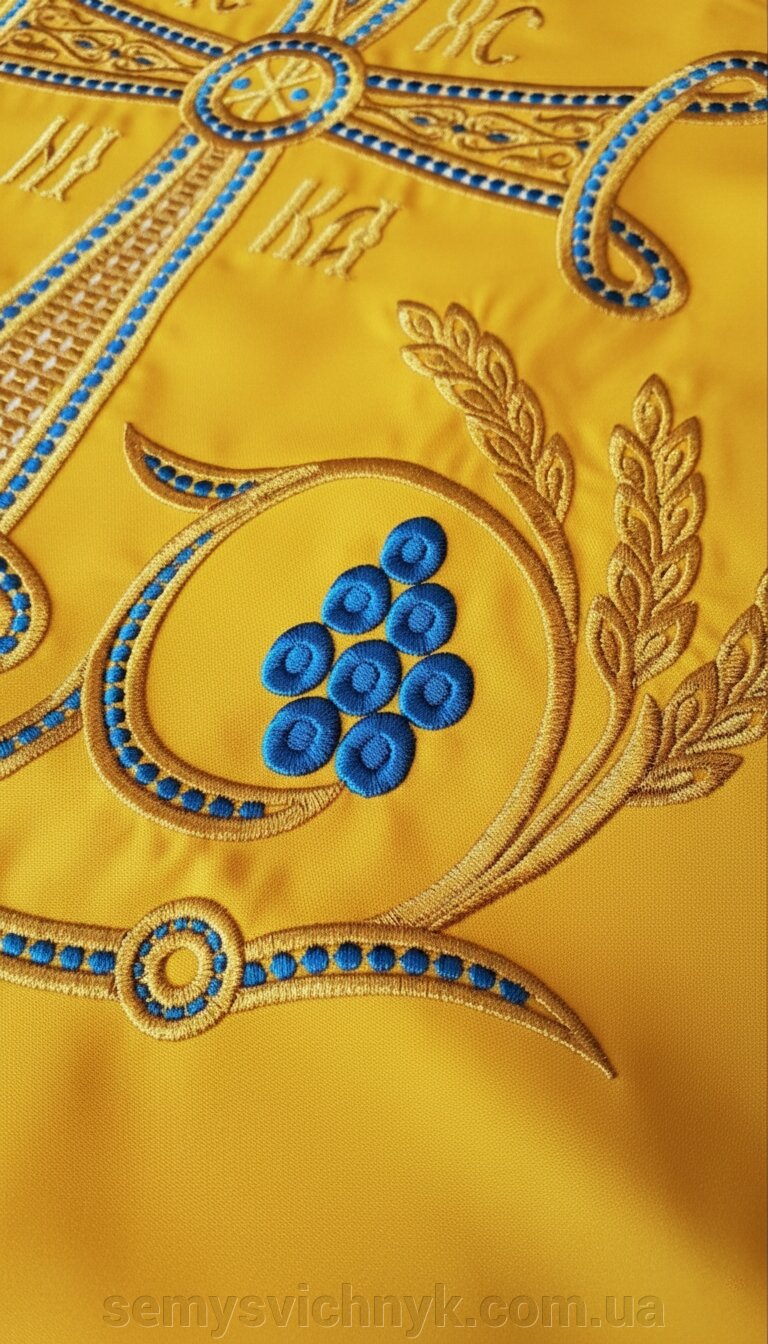 Що означають візерунки на церковних вишиванках? - фото pic_56379f8b1298ad0b7b07ee5fe2301769_1920x9000_1.jpg